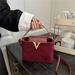 Fashionable mini suede bag for women, faux suede tote bag, decorative handbag with locking buckle, shoulder bags 