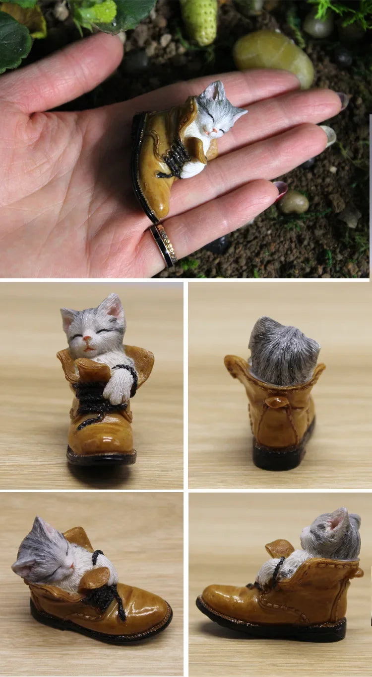 Kawaii cartoon cat figurine, Auckland cat sleeping in a boot, mini resin indicator, fun desk decorations, gift for friends