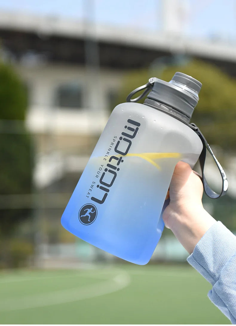Bouteille d'eau de sport de grande capacité fecL, bouilloire de fitness en plein air, tasse d'eau en plastique nickel é, grand baril à souder portable pour étudiants