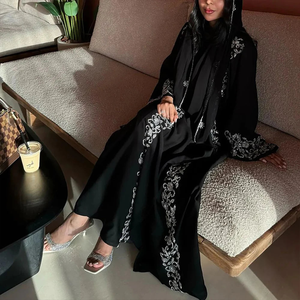Dubai Abaya Large Kaftan Embroidery Hijab Luxury Beaded Muslim Abaya for Women French Dress Gold Embellished Open Abaya