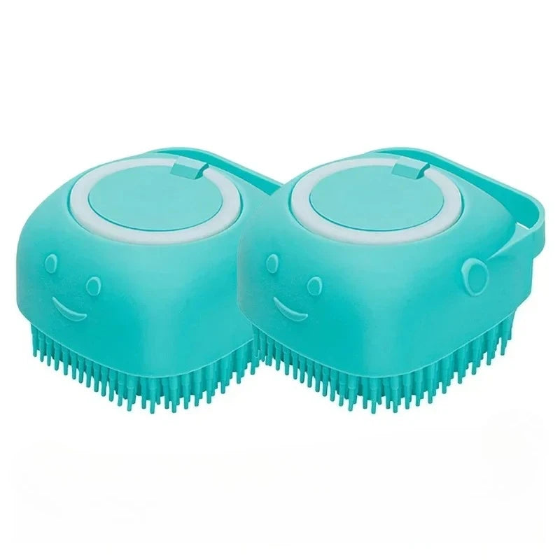 Brosse de bain pour chien, brosse de Massage pour animaux de compagnie, distributeur de shampoing, brosse en Silicone souple, poils en caoutchouc pour chiens et chats, outil de toilettage de douche