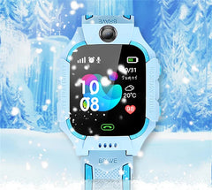 2025New montre originale appel enfants montre intelligente enfants SOS étanche Smartwatch horloge carte SIM localisation Tracker enfant montre 2025