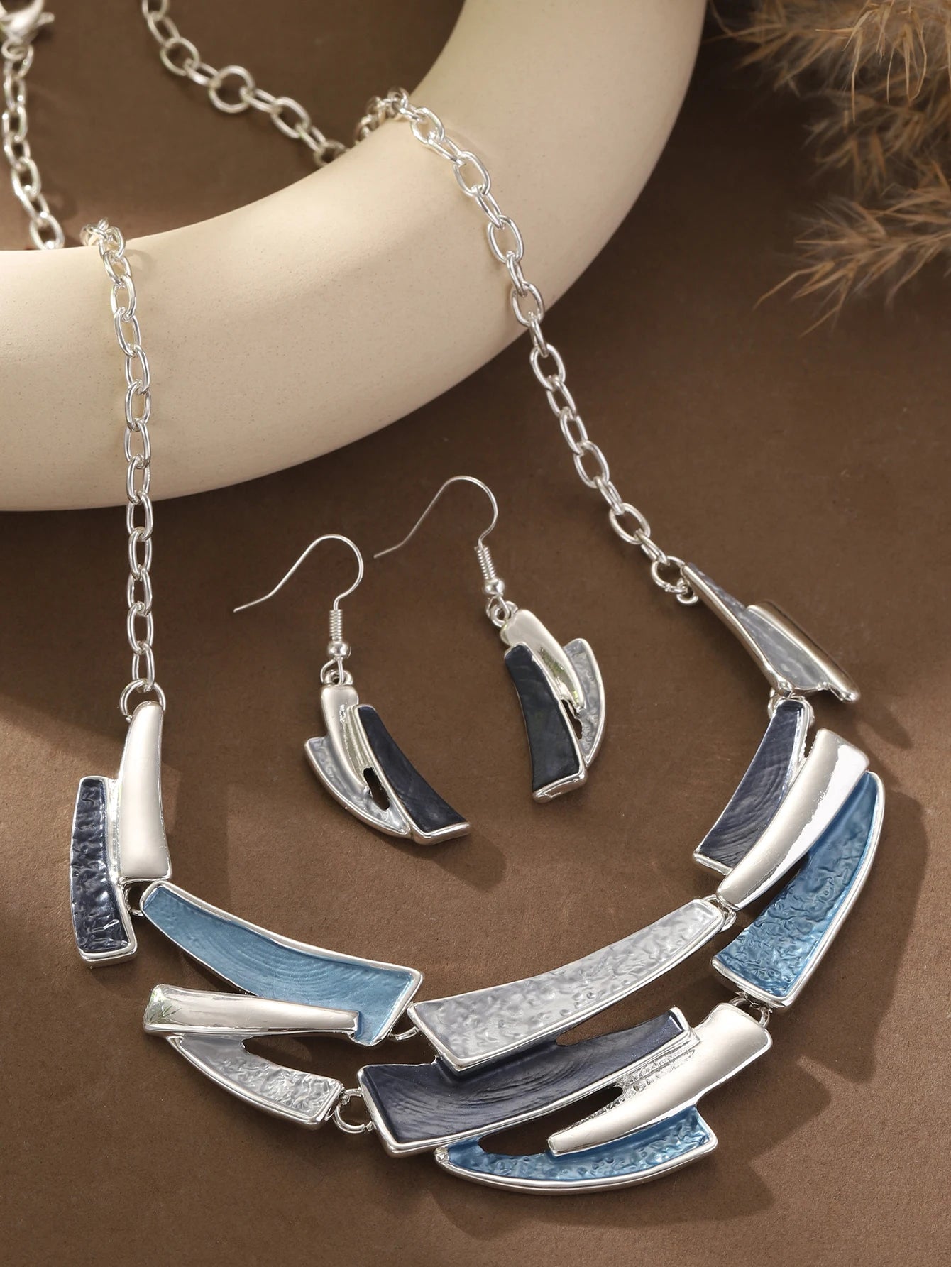 Cring Coco – ensemble de bijoux géométriques en émail fait à la main, ensemble de colliers et boucles d'oreilles populaires pour femmes, cadeau de saison de remise de diplôme