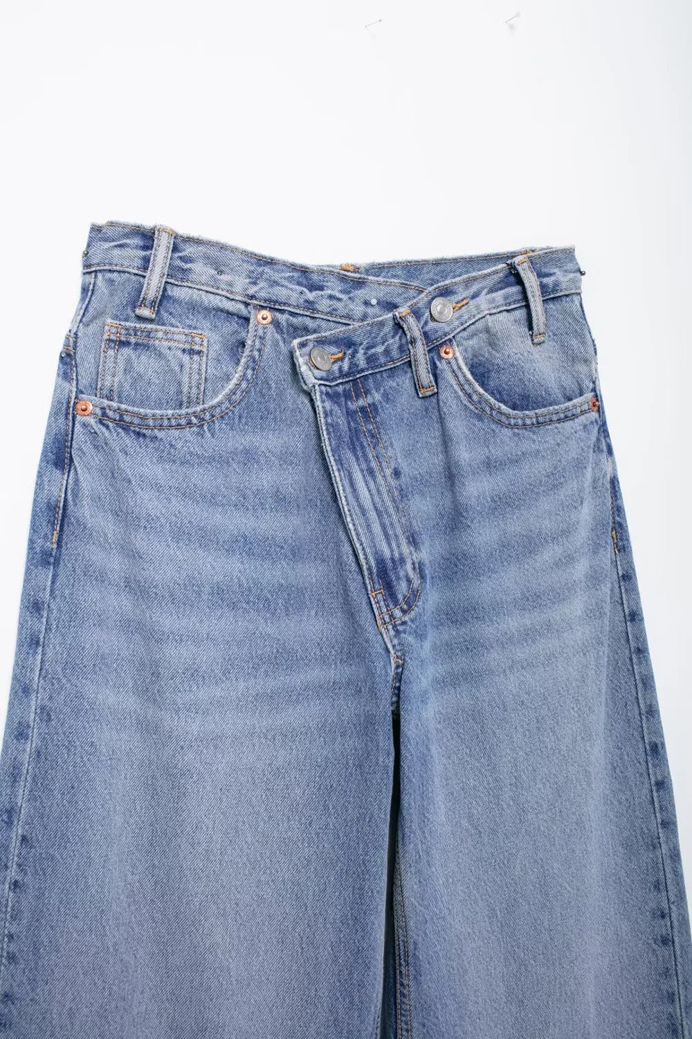Jeans asymétriques à taille haute et à jambes larges pour femmes nouveaux modèles de base mode polyvalente pantalons droits pantalons
