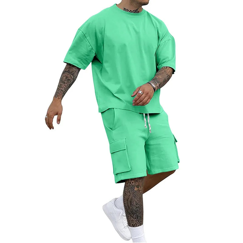 Stylish Utility T-shirt and Shorts Set, New Summer Style, Solid Color, a Casual and Sporty Suit for Men