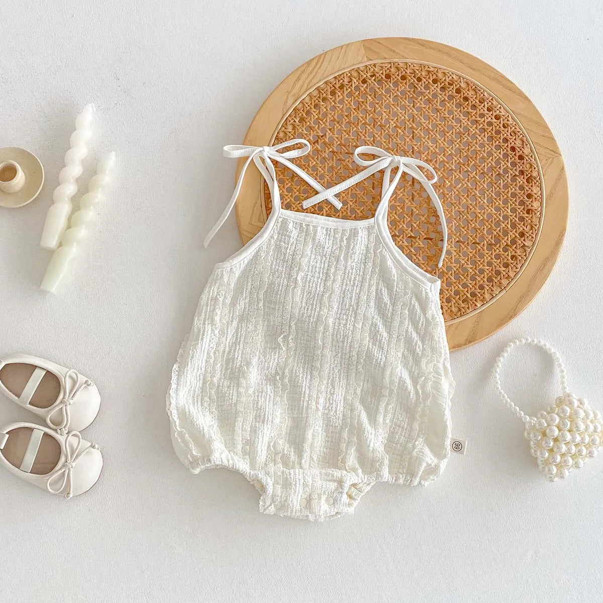 Combinaison d'été basique simple en dentelle pour bébé, combinaison à bretelles fine décontractée pour bébé fille, adaptée aux vêtements d'intérieur et d'extérieur