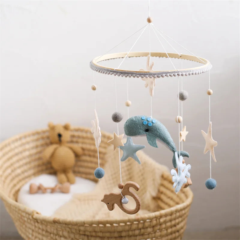 Hochets pour nouveau-né de 0 à 12 mois, jouets en feutre doux, cloche de lit de baleine, berceau Mobile suspendu, carrousel Musical, jouet pour garçons et filles, cadeau