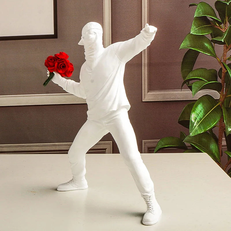 Statues en résine, Sculptures, lanceur de fleurs Banksy, bombardier, accessoires de décoration pour la maison, ornements modernes, Figurine de collection