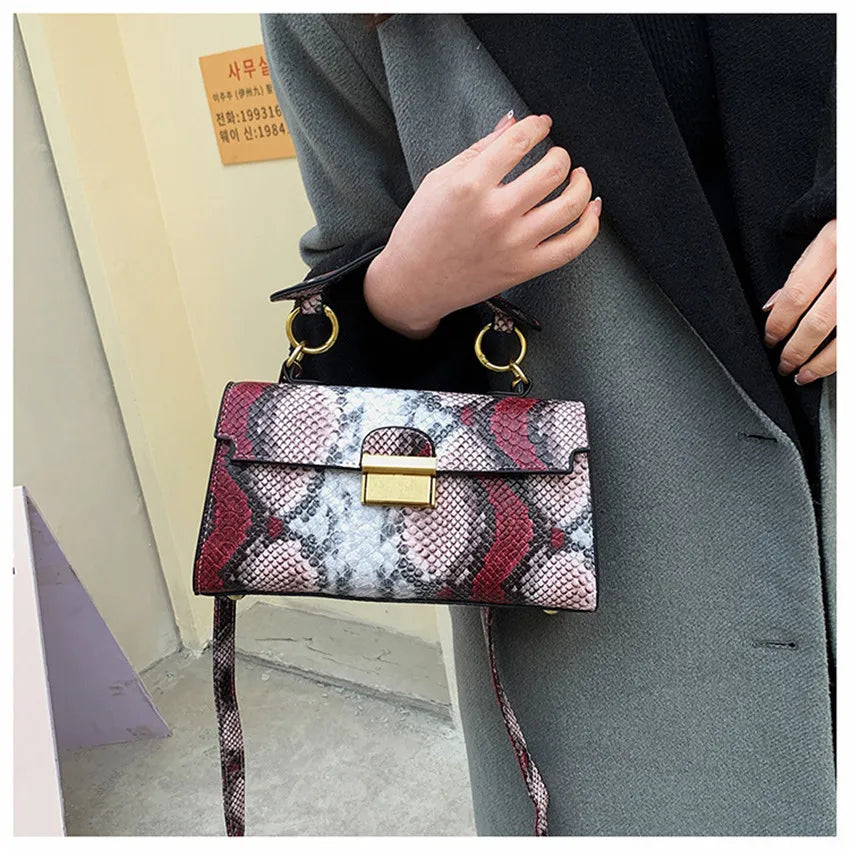 New Luxury Brand Designer Handbag Women's Snake Print Leather Shoulder Bags Fashion Small Square Crossbody Bag Bolsa De Ombro 