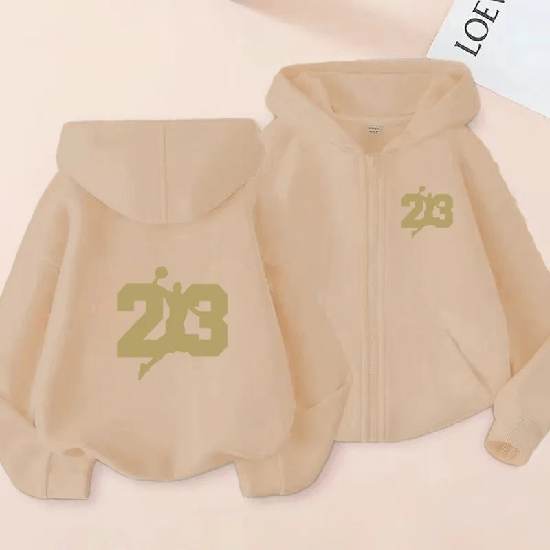 Sporty zip-up hoodies, fashionable casual jackets and warm tops for autumn and winter, suitable for boys and girls aged 3 to 12 years