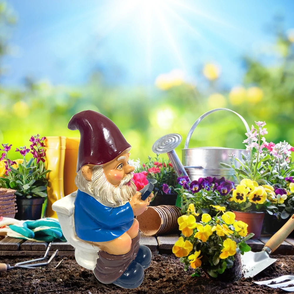 Miniature garden gnome ornaments, garden gnome, Auckland figurine, crafts, yard decoration in intensified resin