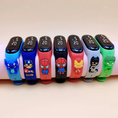 Dessin animé Marvel montre pour enfants montres de mode électronique affichage LED numérique montres étanche cadeau de vacances enfants montres