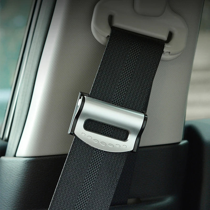 Clips pour ceintures de sécurité de voiture, boucle de bouchon de voiture, sécurité réglable, relaxation des épaules et du cou, accessoires universels de décoration intérieure automobile
