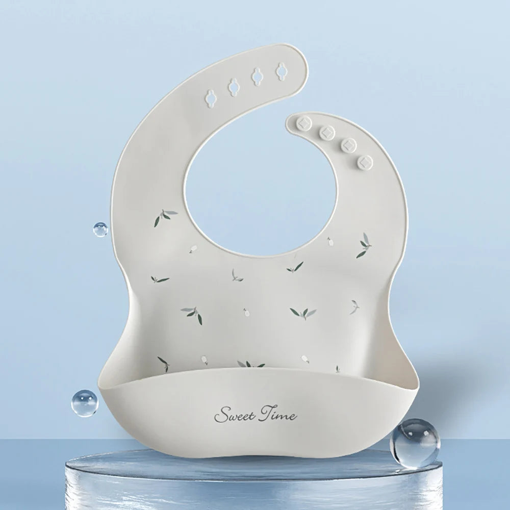 Bavoir imperméable en Silicone souple pour bébé, écharpe d'été, imprimé cerise mignon, bavoirs réglables, tissus à roter, tabliers d'alimentation pour bébé, manger pour enfants