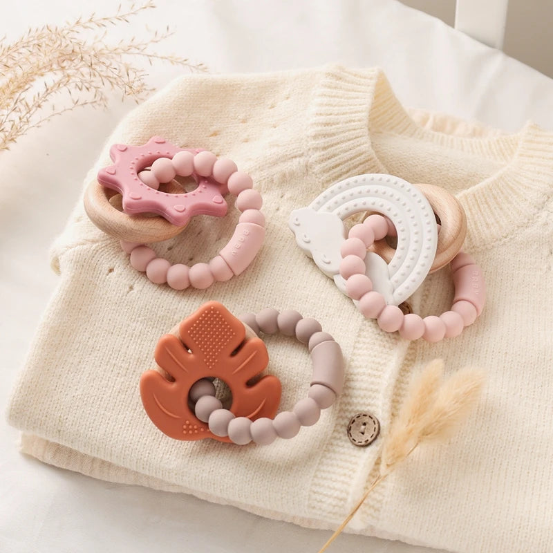 Anneau de dentition en Silicone pour bébé, 1 pièce, sans BPA, Bracelet en Silicone, feuille, jouets de dentition, anneau en bois, dent d'allaitement, jouets cadeaux pour nouveau-né