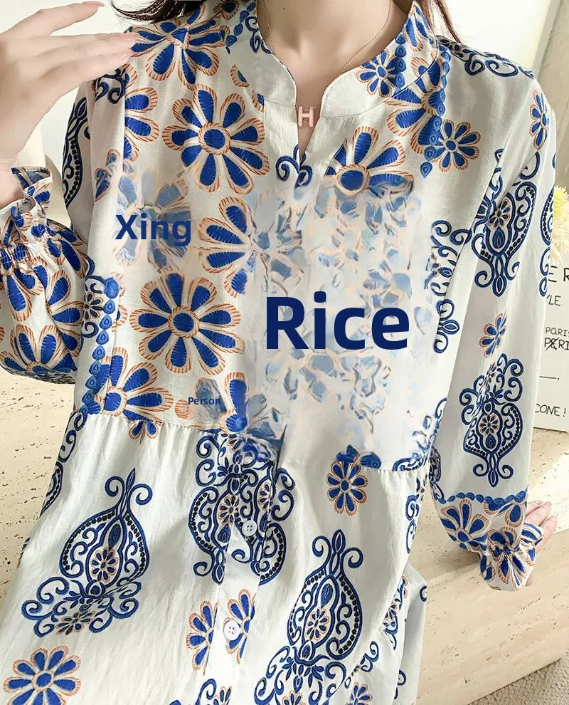 Loose-fitting bohemian cotton dress with floral print, long sleeves, plus size, maternity maxi dress for pregnant women and expectant mothers
