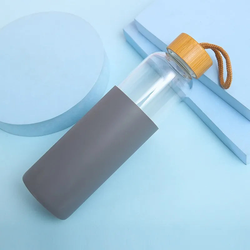 Bouteille d'eau en verre de 500ml, avec manchon en Silicone résistant à la chaleur, petite bouche, bouteilles portables anti-fuite avec poignée