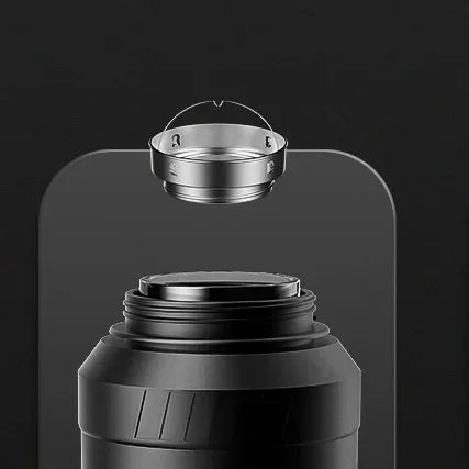 Large capacity 2L glass water bottle with removable straw, high borosilicate glass water bottle with carrying handle for gym