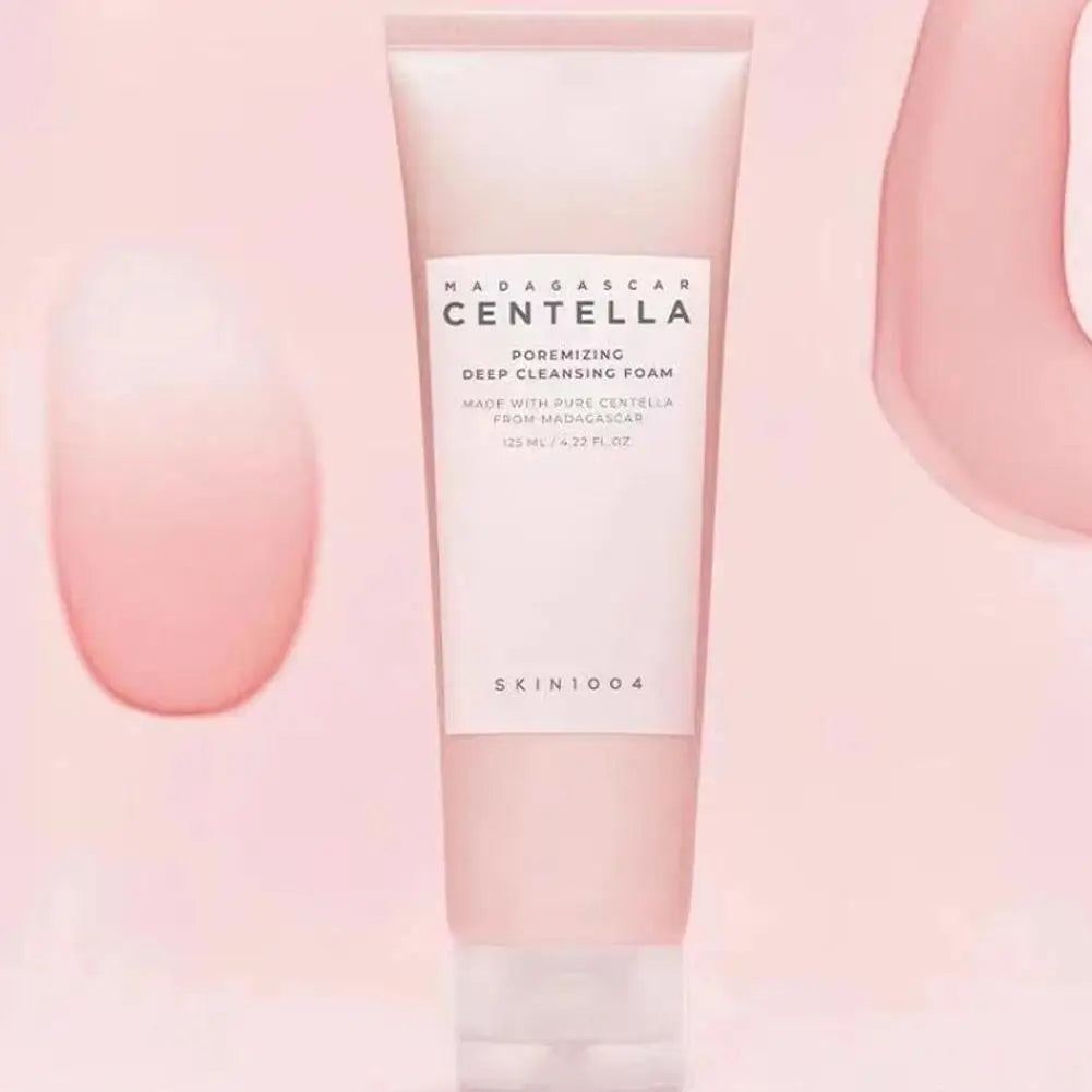 Nettoyant pour le visage Skin1004 Centella Asiatica, Essence de sel de l'himalaya, mousse nettoyante en profondeur pour une purification douce et rafraîchissante