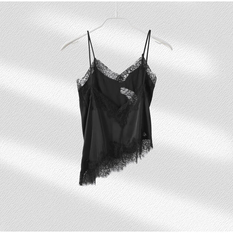 Été femmes haut à licou Satin dentelle épissé réservoir dos nu col profond Sexy gilet ourlet irrégulier robes 2025 dame vacances Sexy hauts
