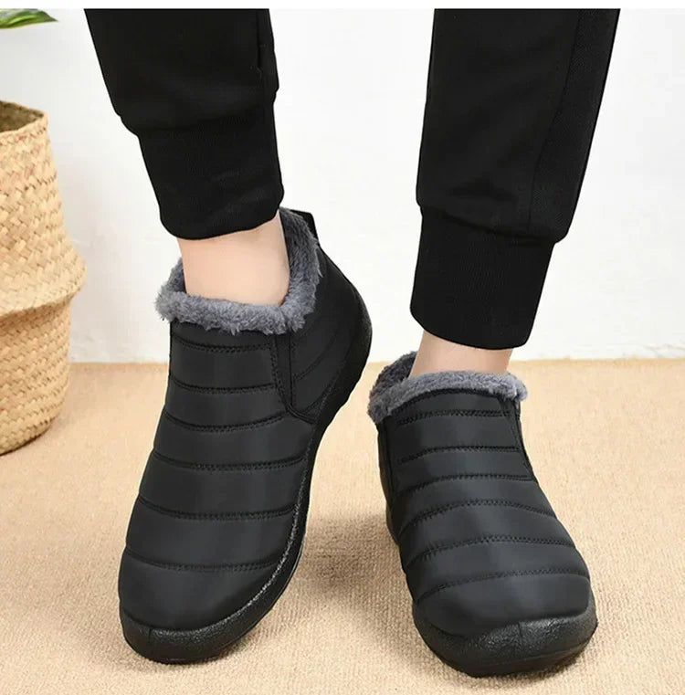 Bottes d'hiver imperméables pour femmes, bottines de neige en peluche, chaudes, noires, chaussures à plateforme en coton pour Couple, nouvelle collection 2023