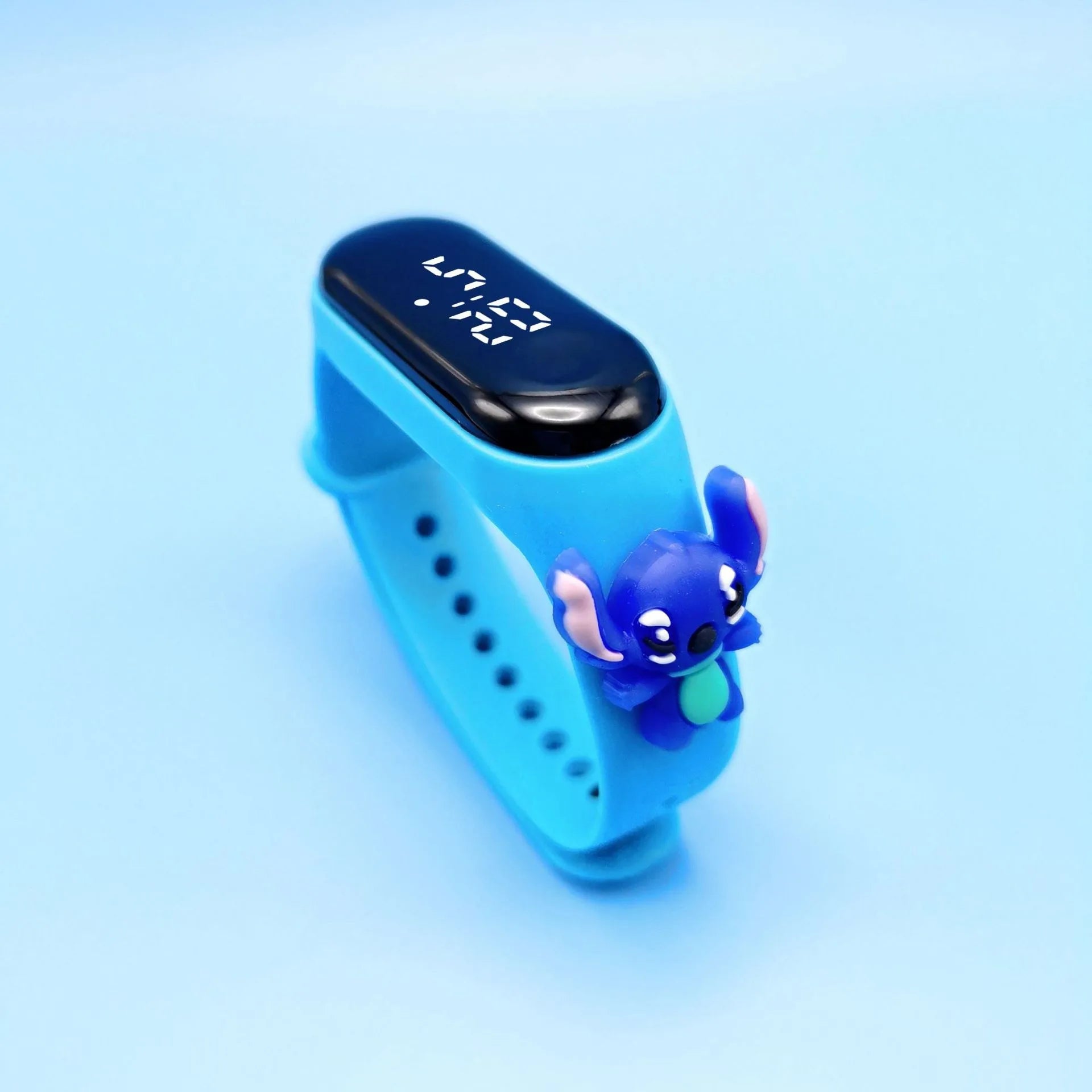 Dessin animé Marvel montre pour enfants montres de mode électronique affichage LED numérique montres étanche cadeau de vacances enfants montres