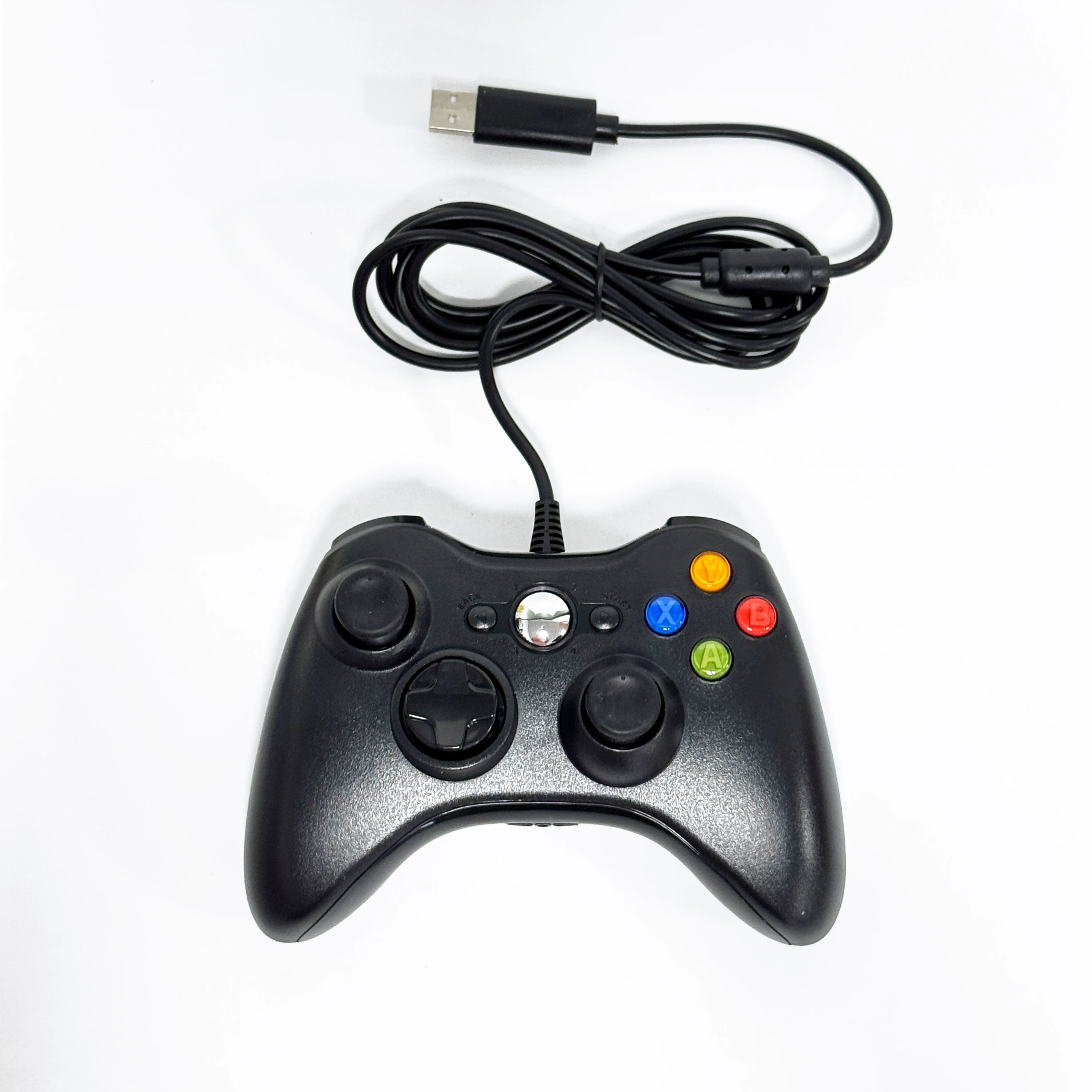 Le contrôleur de jeu filaire 360 prend en charge Xbox 360 et Windows 7/8/10, avec moteur intégré, plusieurs couleurs au choix