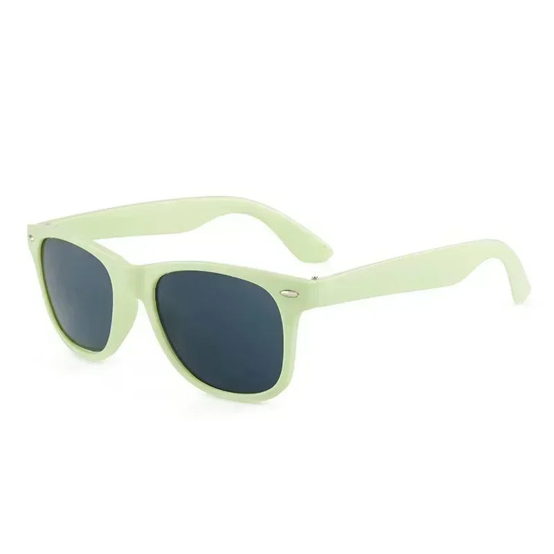12 couleurs à la mode nouveaux enfants lunettes de soleil mode carré lunettes d'extérieur nuances pour enfants garçons filles UV Preotection lunettes de soleil
