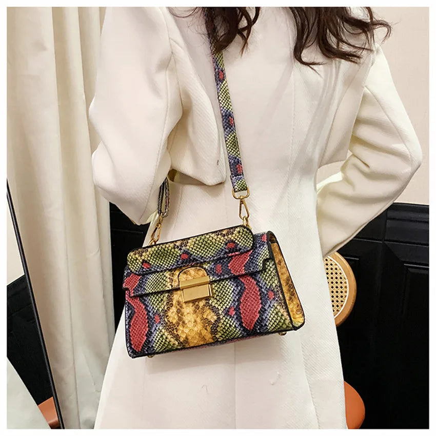 New Luxury Brand Designer Handbag Women's Snake Print Leather Shoulder Bags Fashion Small Square Crossbody Bag Bolsa De Ombro 
