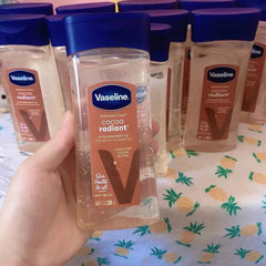 L'huile de soin pour le corps au vaselin illumine le teint améliore la peau terne et sèche nourrit en profondeur et hydrate l'huile de gel pour le corps 200 ml