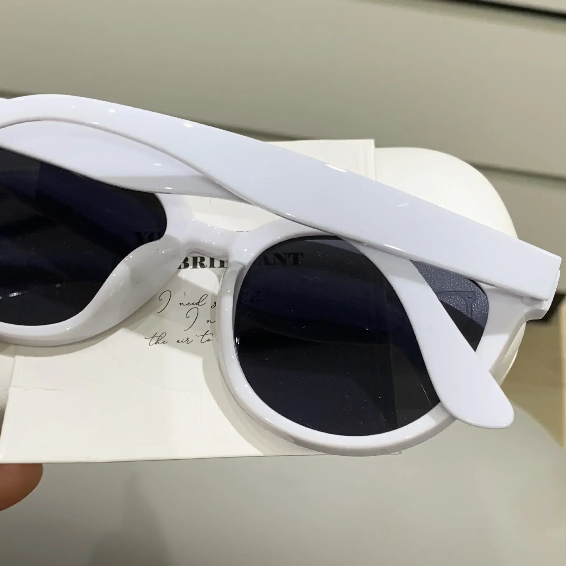 Lunettes de soleil coréennes personnalisées haut de gamme pour femmes, lunettes de soleil de luxe à monture ronde pour voyage, Protection solaire d'extérieur, lunettes de Protection UV