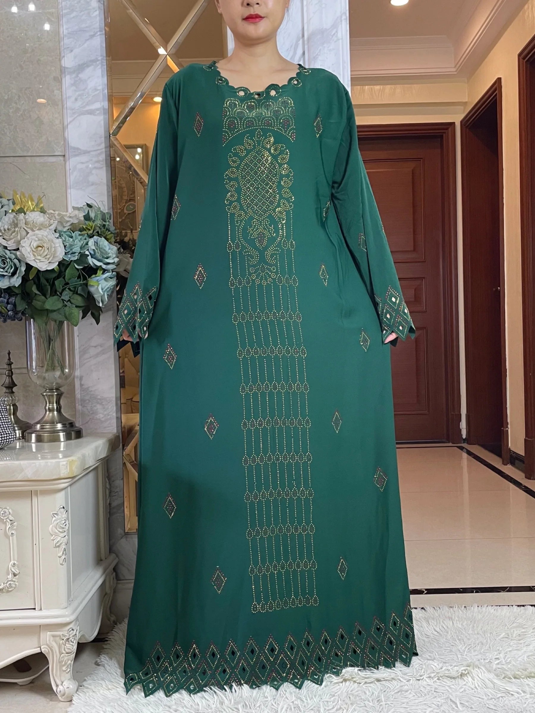 2024 mode diamants conception creuse Abaya Ramadan Eid fermé longue Abaya dubaï femmes robe musulmane modeste vêtements islamiques