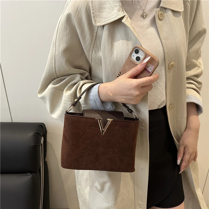 Fashionable mini suede bag for women, faux suede tote bag, decorative handbag with locking buckle, shoulder bags 