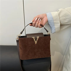 Fashionable mini suede bag for women, faux suede tote bag, decorative handbag with locking buckle, shoulder bags 