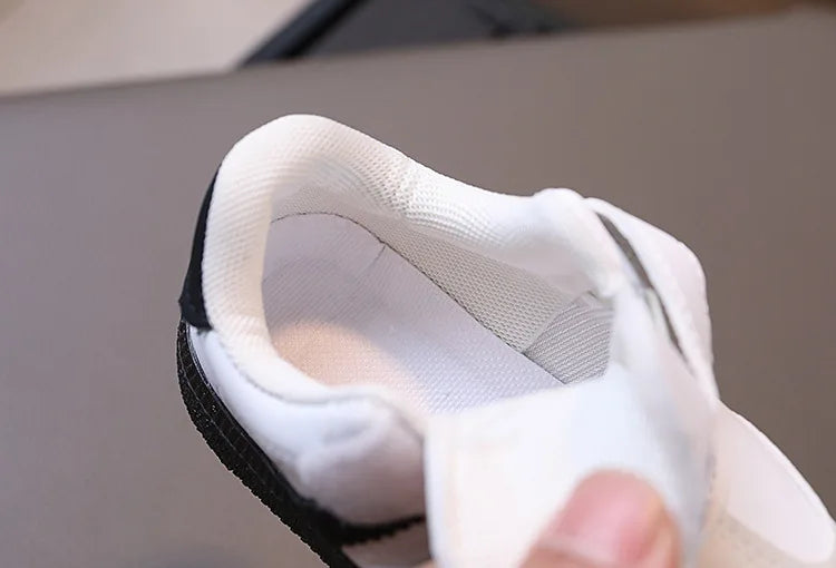 Chaussures de marche pour bébés et enfants, baskets blanches antidérapantes, décontractées, respirantes, de Sport en plein air, pour garçons et filles