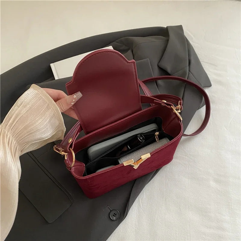 Fashionable mini suede bag for women, faux suede tote bag, decorative handbag with locking buckle, shoulder bags 