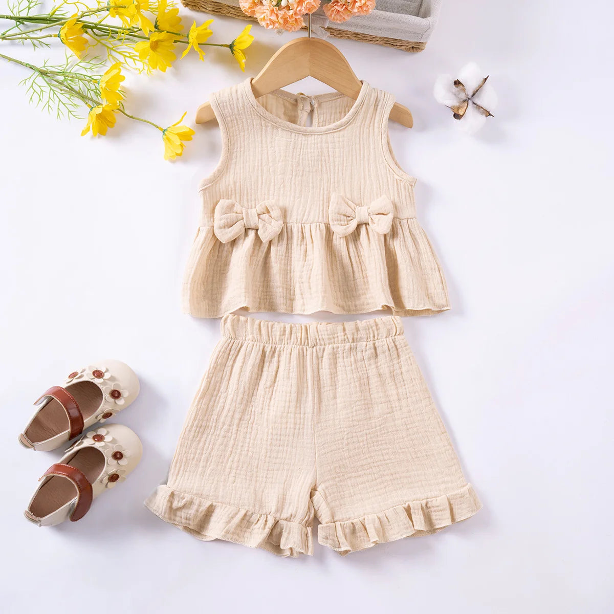 Cotton chiffon outfits for little girls, solid color, vest + shorts, 2-piece clothing set, sleeveless, cute and casual, baby girl outfits
