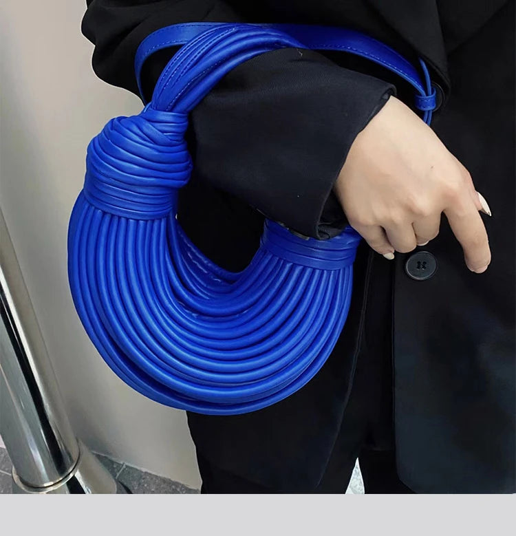 Sacs à main pour femmes 2025 nouveau en or marque de luxe de créateur sacs à nouilles tissés à la main corde nouée tiré Hobo argent pochette de soirée