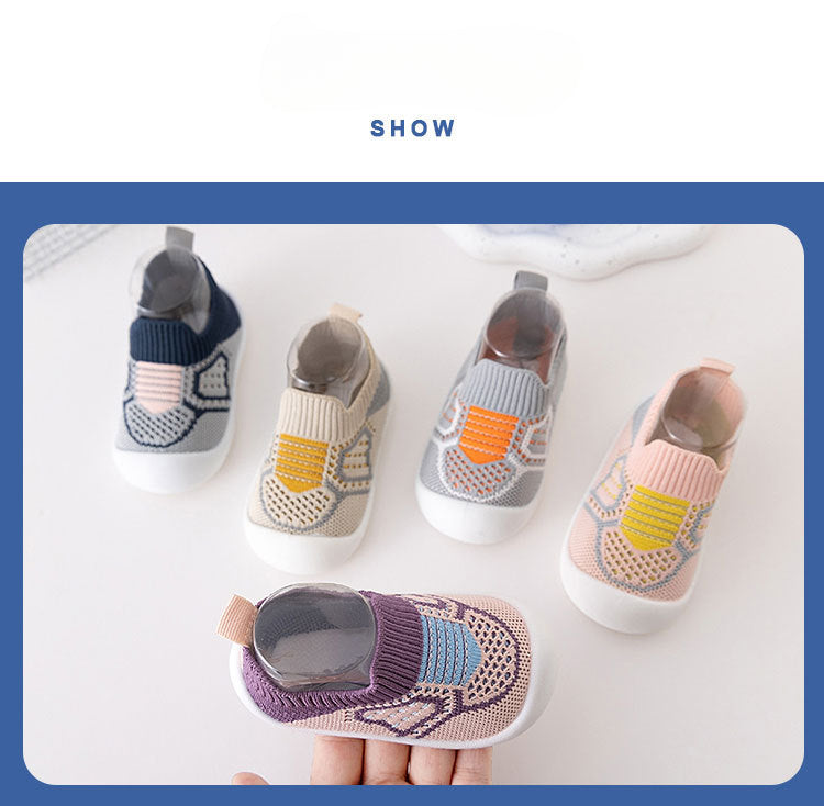 Nouvelles chaussures pour enfants en bas âge frappé printemps et automne décontracté polyvalent bébé chaussures semelle souple coup