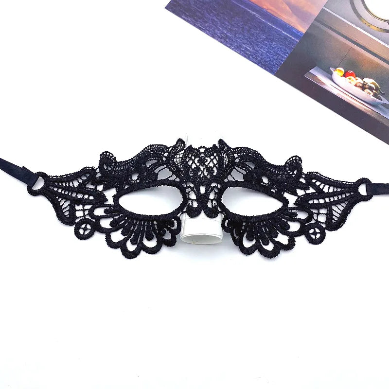 Masque pour les yeux en dentelle noire pour femmes, Sexy, Floral, mascarade, bal, princesse reine, maquillage de fête, Cosplay, boîte de nuit, accessoires