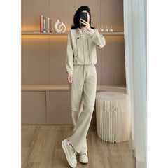 Fashionable slimming hooded set for women, two-piece Korean style set, trendy, youthful look, casual outfit, new autumn/winter collection