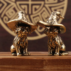 Small Cute Wizard Cat Statue, Small Creative Solid Brass Statue, Child's Pet, Miniature Kitten, Retro Ornaments, Home Decorations
