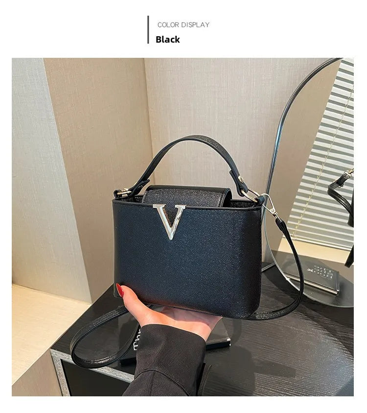 Sac fourre-tout de luxe pour femmes, sac seau élégant en cuir Pu en forme de V Chic, sac à main à couverture supérieure pour femmes, sac à bandoulière pour femme
