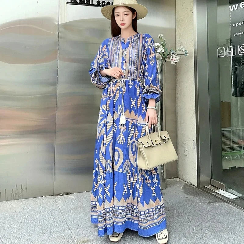 Loose-fitting bohemian cotton dress with floral print, long sleeves, plus size, maternity maxi dress for pregnant women and expectant mothers