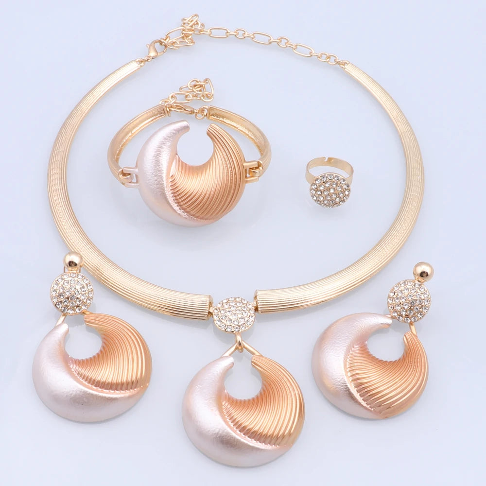 Ensemble de bijoux de dubaï pour femmes, plaqué argent, collier, boucles d'oreilles, Bracelet et bague de luxe, bijoux pour fête de mariage, tendance ﻿