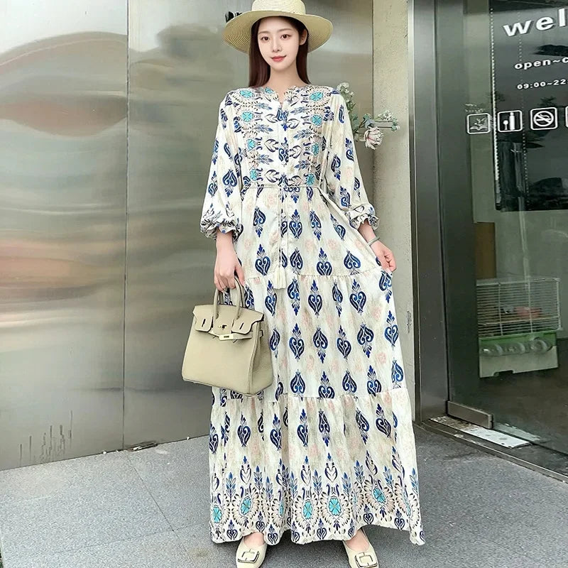 Loose-fitting bohemian cotton dress with floral print, long sleeves, plus size, maternity maxi dress for pregnant women and expectant mothers