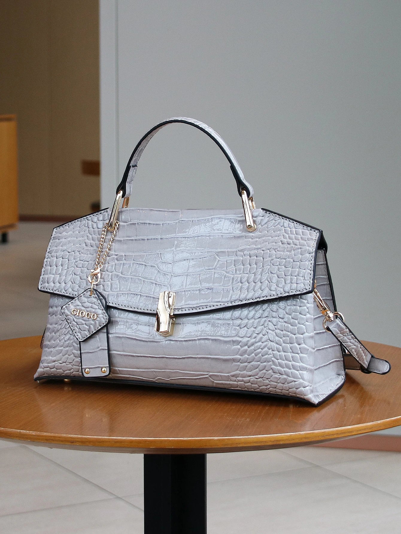 2025 nouveau rétro bleu en forme de serpent sac à main de haute qualité mode luxe sac à main léger grande capacité une épaule messen
