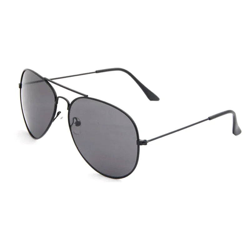 Vintage sunglasses for men and women, metal frame, fashionable shades, for outdoor sports, new 2024 collection