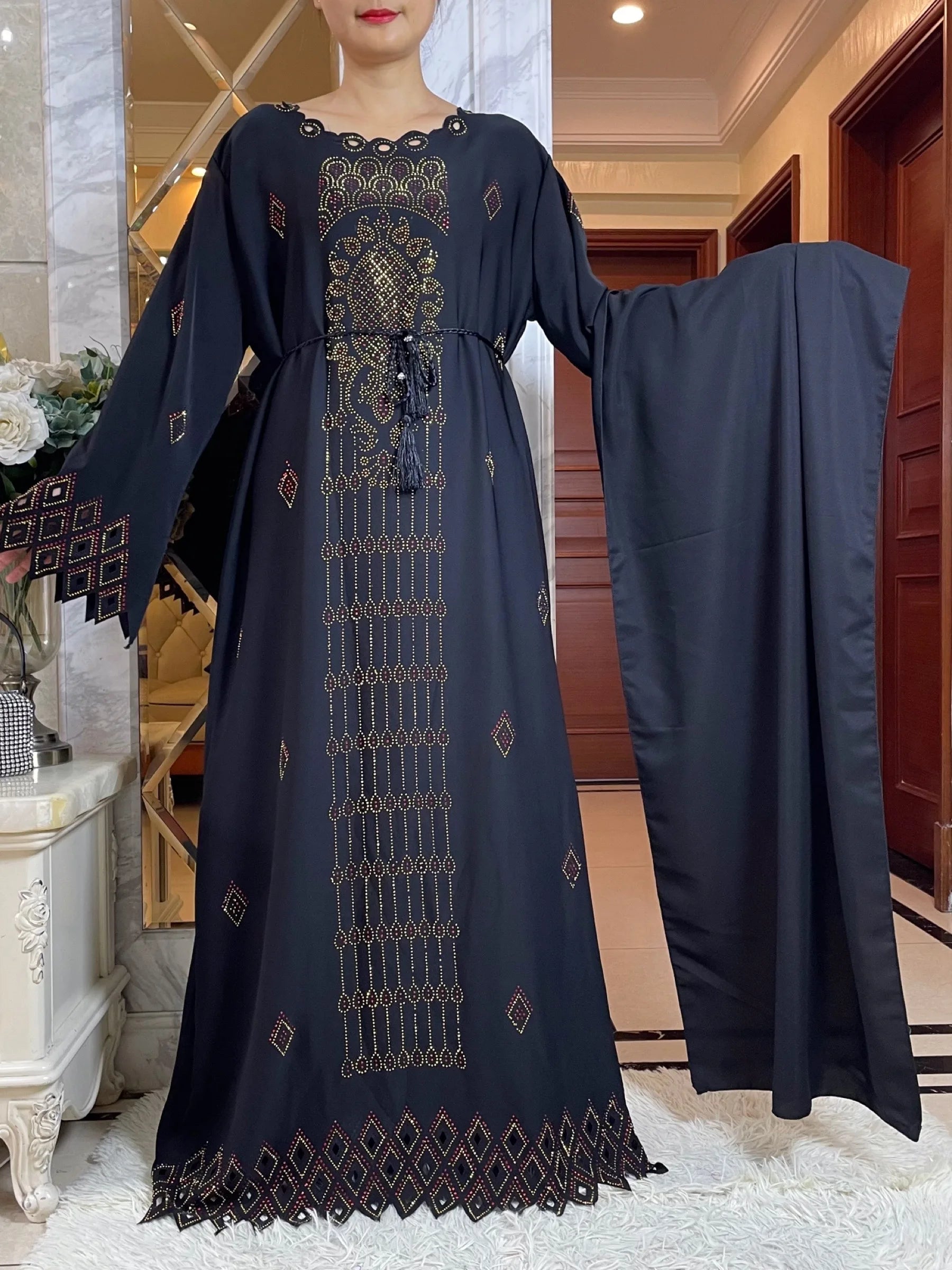 2024 mode diamants conception creuse Abaya Ramadan Eid fermé longue Abaya dubaï femmes robe musulmane modeste vêtements islamiques