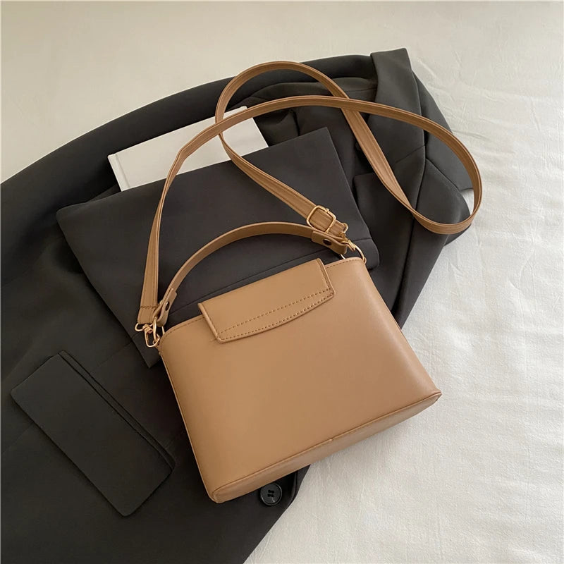 Fashionable mini suede bag for women, faux suede tote bag, decorative handbag with locking buckle, shoulder bags 